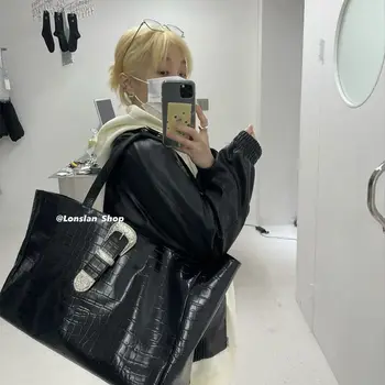 Модни Дамски нова чанта 2023, обикновена чанта през рамо, кожени Чанти през рамо с ярки лице, модни чанти с шарките на крокодилска кожа