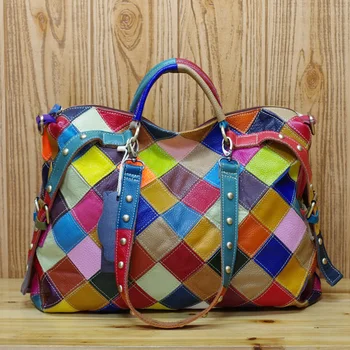Нова Модерна чанта от естествена кожа, дамски чанти на рамо, луксозна чанта-тоут с пискюли, разноцветни чанти-незабавни посланици с змеиным принтом 2023 Нова Модерна чанта от естествена кожа, дамски чанти на рамо, луксозна чанта-тоут с пискюли, разноцветни чанти-незабавни посланици с змеиным принтом 2023 1